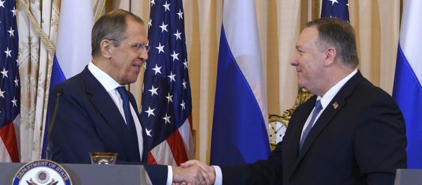 Встреча главы МИД России Сергея Лаврова с госсекретарем США Майком Помпео - Sputnik Азербайджан