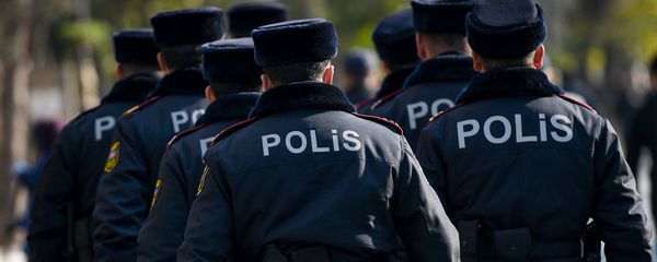 Сотрудники полиции, фото из архива - Sputnik Азербайджан