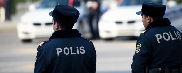 Сотрудники полиции, фото из архива - Sputnik Азербайджан