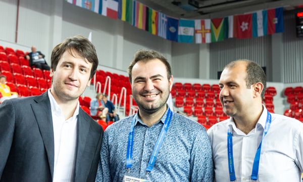 Рауф Мамедов о шансах Теймура Раджабова: а ведь он может и укусить Рауф Мамедов о шансах Теймура Раджабова: а ведь он может и укусить - Sputnik Азербайджан
