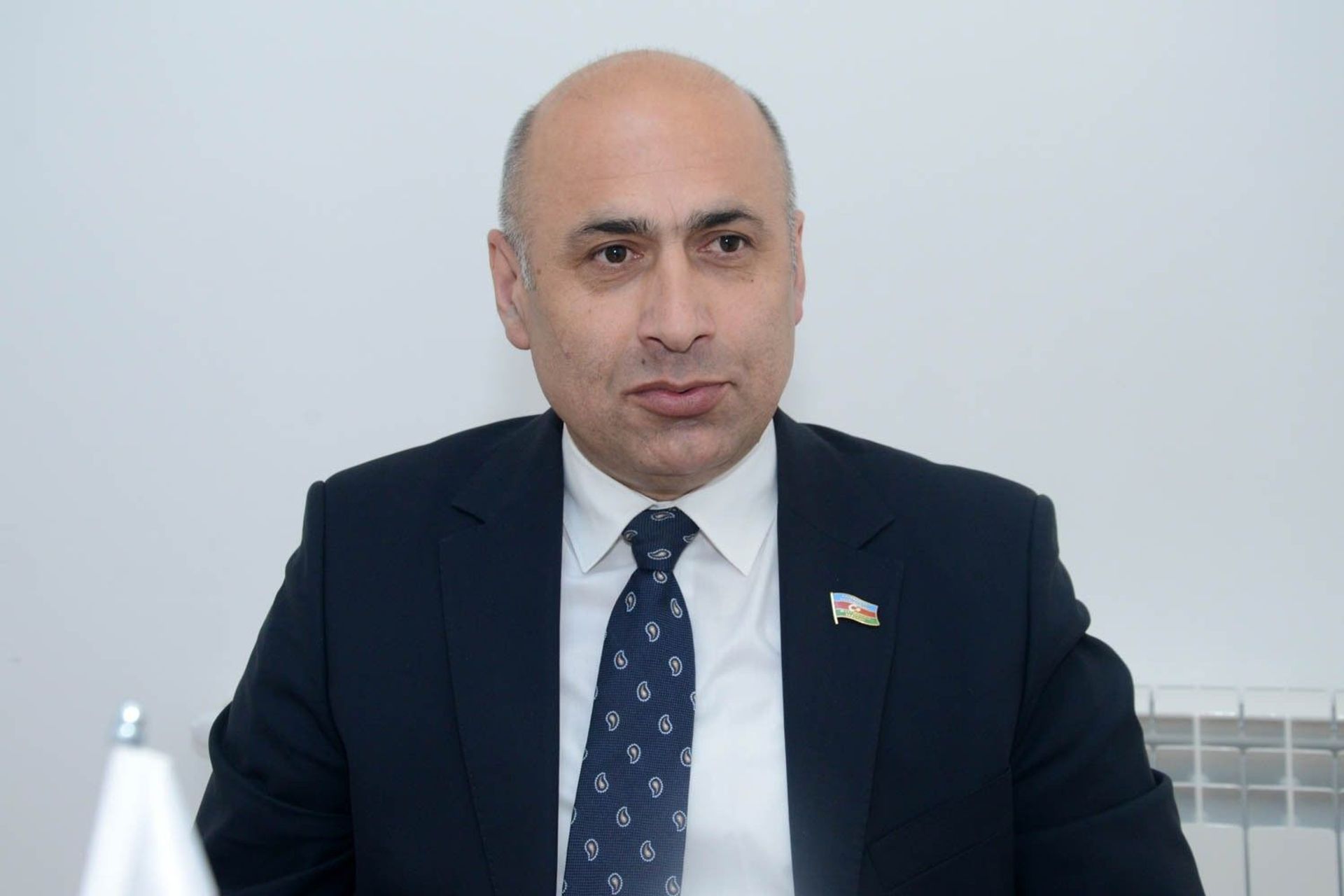 Milli Məclisin Regional məsələlər komitəsinin üzvü Azər Badamov - Sputnik Азербайджан, 1920, 28.02.2024