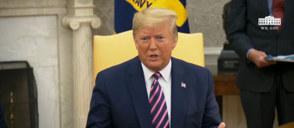 Дональд Трамп о процессе импичмента - Sputnik Азербайджан