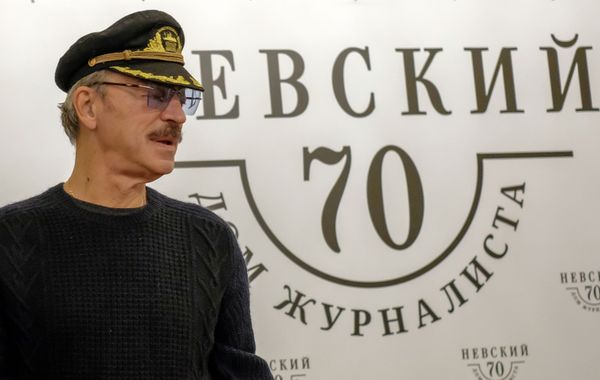 Пора-пора-порадуемся: главный Д'Артаньян советского экрана отмечает 70-летие - Sputnik Азербайджан