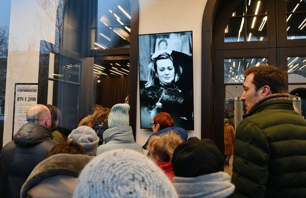 В Москве простились с Галиной Волчек - Sputnik Азербайджан