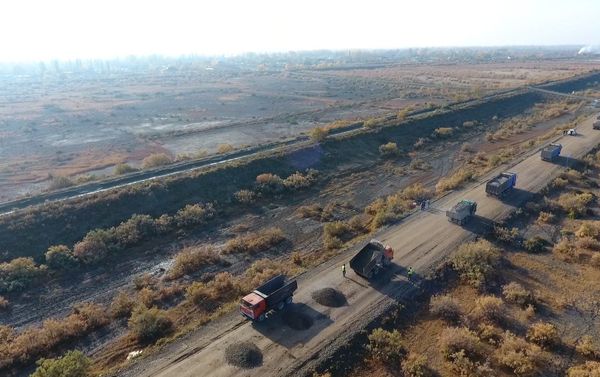Реконструкция автодороги Кюрдемир-Зардаб Реконструкция автодороги Кюрдемир-Зардаб - Sputnik Азербайджан