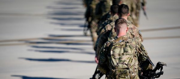 Военнослужащие воздушно-десантных войск США, фото из архива - Sputnik Азербайджан