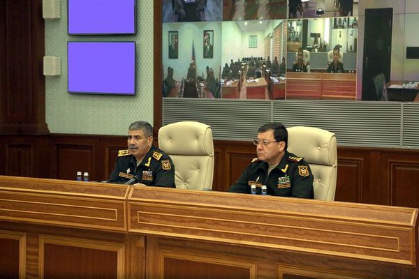 Армии поручено пресечь любую возможную активность противника - Минобороны АР - Sputnik Азербайджан