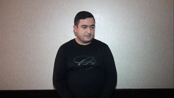 На удочку мошенника попались несколько человек: цена вопроса - десятки тысяч манатов На удочку мошенника попались несколько человек: цена вопроса - десятки тысяч манатов - Sputnik Азербайджан