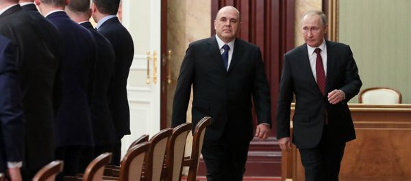 Президент РФ Владимир Путин и председатель правительства РФ Михаил Мишустин, фото из архива - Sputnik Азербайджан