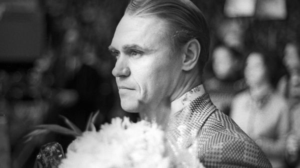 Заслуженный тренер СССР Станислав Алексеевич Жук Заслуженный тренер СССР Станислав Алексеевич Жук - Sputnik Азербайджан