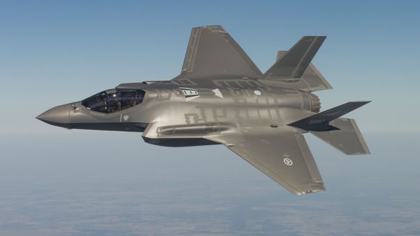 Истребитель F-35 - Sputnik Азербайджан