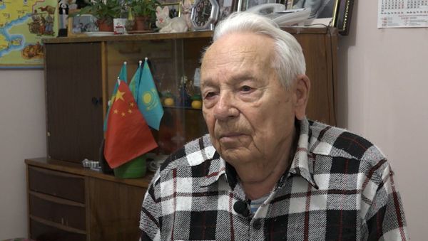 Ветеран дал советы молодежи - Sputnik Азербайджан