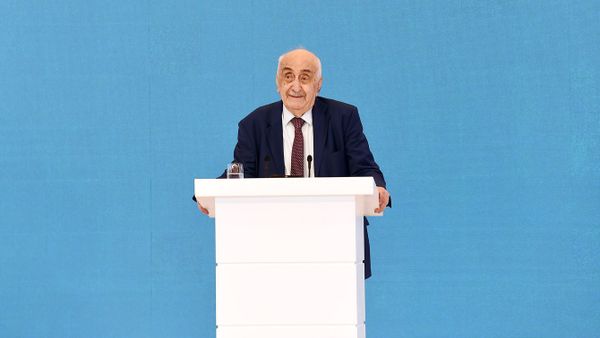 Джабиш муаллим: Академику Хошбахту Юсифзаде исполняется 90 лет - Sputnik Азербайджан