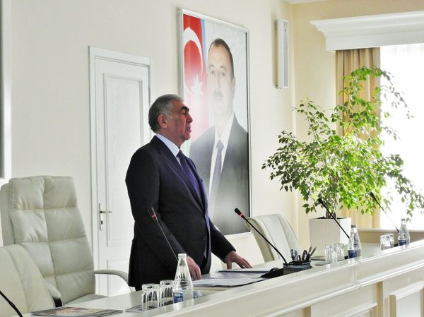 Новые дороги построят почти в 30 городах и районах Азербайджана - Sputnik Азербайджан