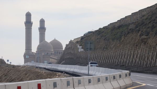Bayıl-Bibiheybət-Badamdar yolunda vəziyyət, 29 yanvar 2020-ci il - Sputnik Азербайджан