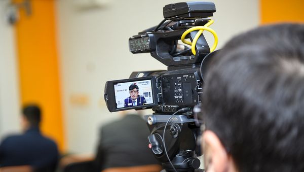 Пресс-конференция, посвященная климатическим изменениям и их влиянию на сельское хозяйство Азербайджана - Sputnik Азербайджан
