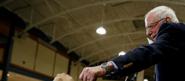 Кандидат в президенты США Берни Сандерс, фото из архива - Sputnik Азербайджан
