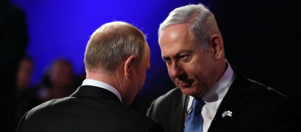 Президент России Владимир Путин и премьер-министр Израиля Биньямин Нетаньяху - Sputnik Азербайджан
