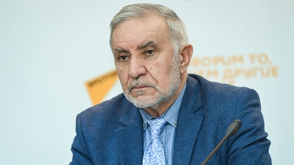 Председатель Союза свободных потребителей Азербайджана Эйюб Гусейнов - Sputnik Азербайджан