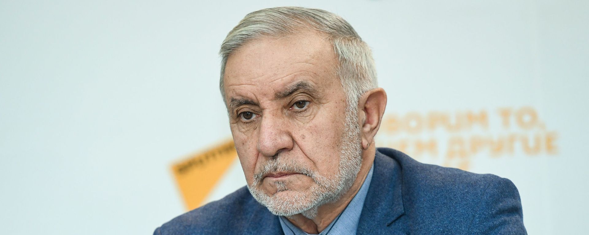 Председатель Союза свободных потребителей Азербайджана Эйюб Гусейнов - Sputnik Азербайджан, 1920, 18.03.2021