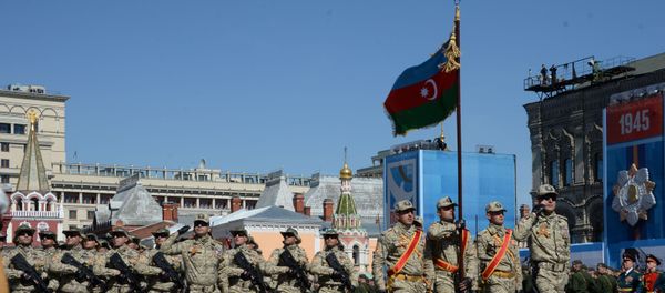 Военнослужащие Национальной армии Азербайджана во время генеральной репетиции военного парада, фото из архива - Sputnik Азербайджан