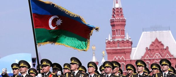 Военнослужащие Национальной армии Азербайджана во время генеральной репетиции военного парада, фото из архива - Sputnik Азербайджан