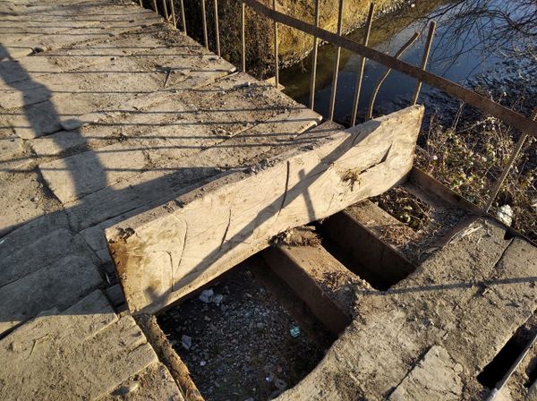 С риском для жизни: жители села в Габале не теряют надежды дождаться нового моста - Sputnik Азербайджан