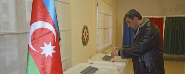 Lənkəranda seçki dairəsində - Sputnik Азербайджан