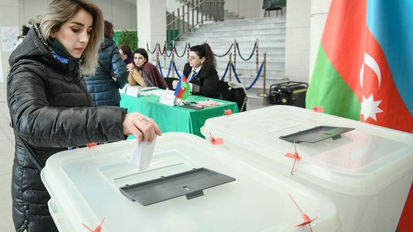Парламентские выборы в Баку, 9 февраля 2020 года - Sputnik Азербайджан
