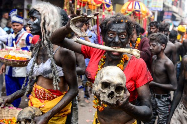 Участники праздника Махашиваратри в Аллахабаде  - Sputnik Азербайджан