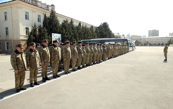 Личный состав и боевая техника, которые будут задействованы в учениях, отправлены в район учений - Sputnik Азербайджан