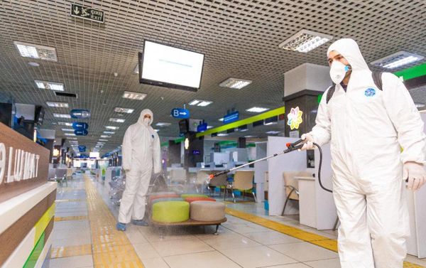 Дезинфекционные мероприятия в рамках борьбы против распространения коронавируса в центрах ASAN Xidmət - Sputnik Азербайджан