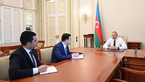 Prezident İlham Əliyev yeni icra başçılarını qəbul etdi - Sputnik Азербайджан