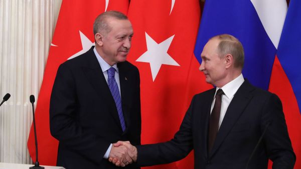 Президент РФ Владимир Путин и президент Турции Реджеп Тайип Эрдоган ( слева) - Sputnik Азербайджан