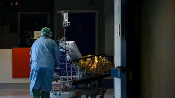 Доктор одной из поликлиник, фото из архива - Sputnik Азербайджан