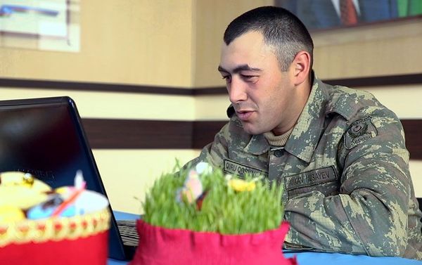 Во время праздника Новруз организована видеосвязь между воинскими частями - Sputnik Азербайджан