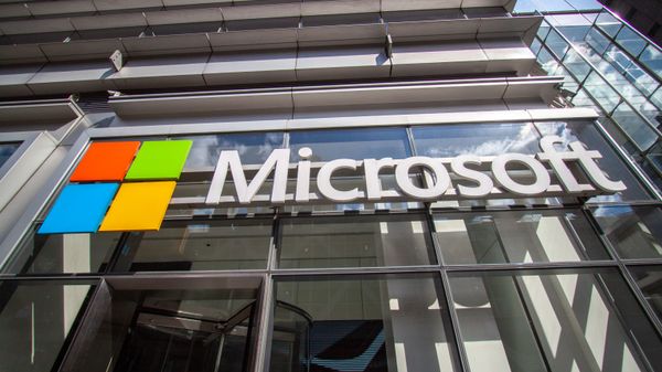 Лого Microsoft в Манхэттене - Sputnik Азербайджан