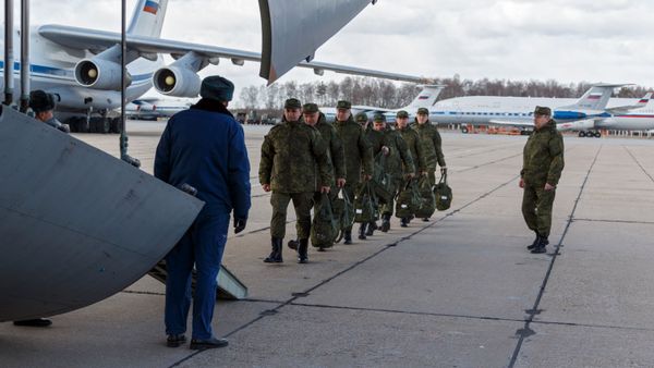 Россия окажет помощь Италии в борьбе с COVID-19 - Sputnik Азербайджан