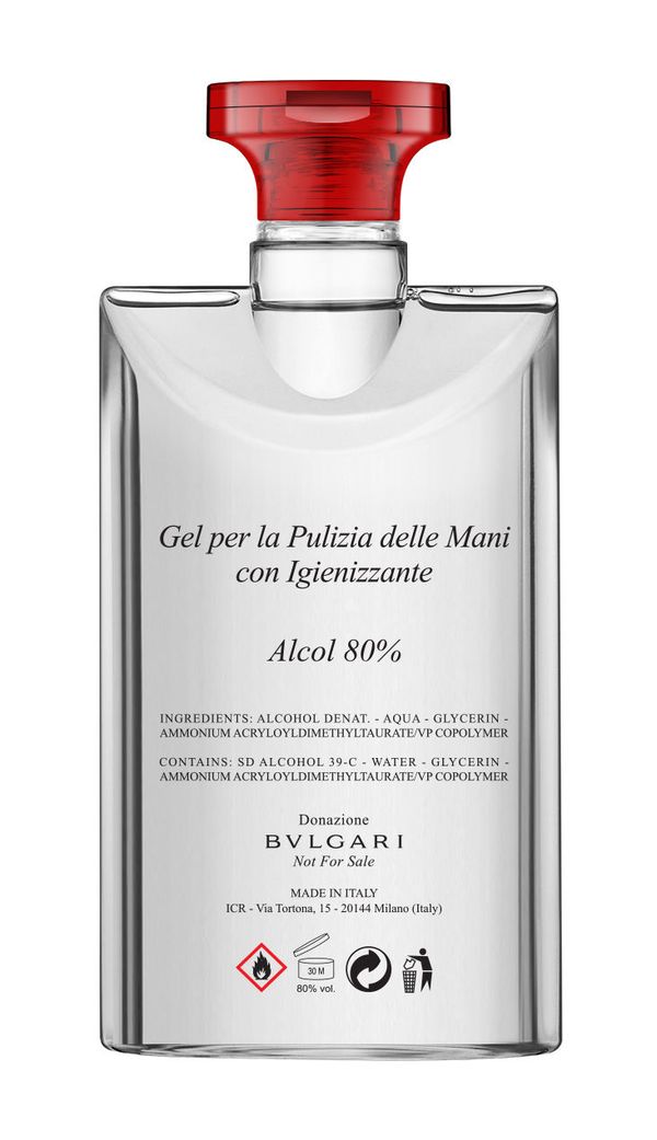 Дом Bvlgari усиливает поддержку итальянских властей в борьбе с COVID–19  - Sputnik Азербайджан