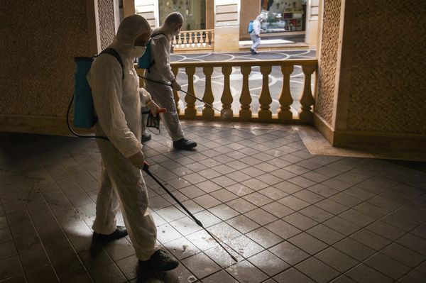 Дезинфекция центральных улиц Баку - Sputnik Азербайджан