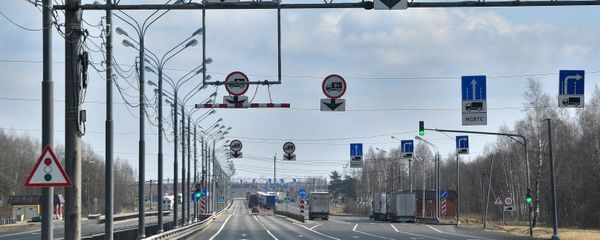 Пункт пропуска Редьки-Красная горка на трассе М1 (Минск – Москва) на белорусско-российской границе - Sputnik Азербайджан