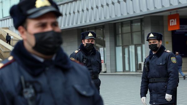 Контроль за ситуацией в связи с эпидемиологической обстановкой в Баку - Sputnik Азербайджан