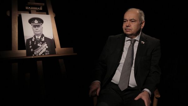 Мама ждала, надеялась и верила – Умаханов о боевых заслугах отца во время ВОВ - Sputnik Азербайджан