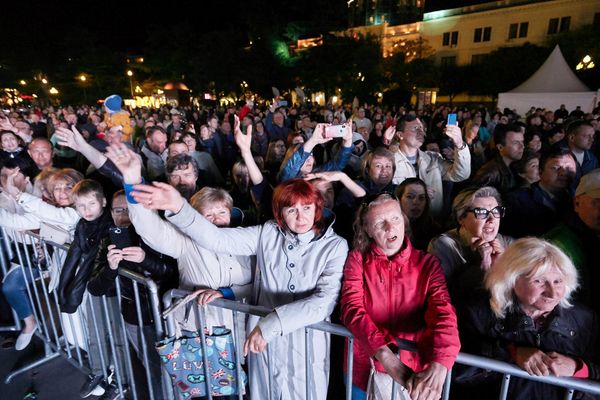 Такого в истории ТВ еще не было: как пройдет онлайн-фестиваль Дорога на Ялту - Sputnik Азербайджан