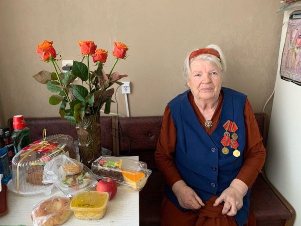 Сытый карантин: азербайджанский ресторатор помогает пенсионерам и семьям врачей в России - Sputnik Азербайджан