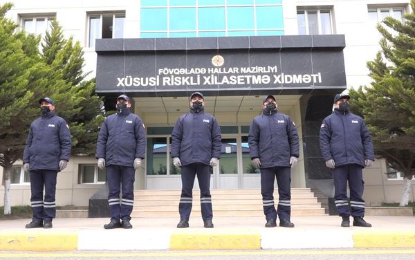 Спасатели МЧС Азербайджана - Sputnik Азербайджан