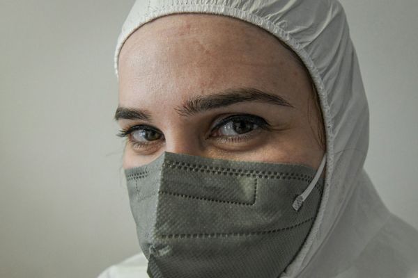 Bakıda tibb işçisi - Sputnik Азербайджан
