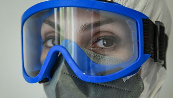 Bakıda tibb işçisi  - Sputnik Азербайджан