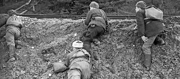 Партизанское движение в Крыму во время Великой Отечественной войны 1941-1945 годов - Sputnik Азербайджан