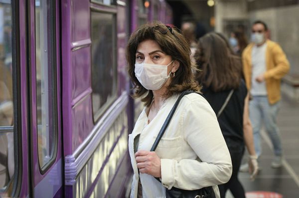 Bakı metrosunda maska rejimi Bakı metrosunda maska rejimi - Sputnik Азербайджан